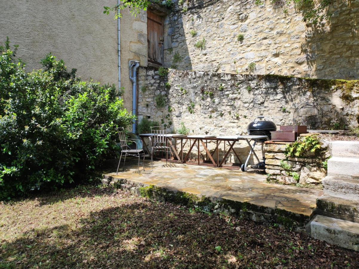 Villa L'Ancienne Ecole De Rocamadour Dans Le Lot Esterno foto