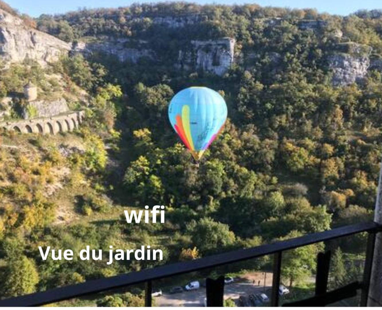Villa L'Ancienne Ecole De Rocamadour Dans Le Lot Esterno foto